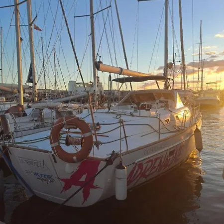Botel Velero Golf Del Sur San Miguel de Abona